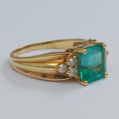 2.5ct Colombian Emerald and Diamond Dress Ring