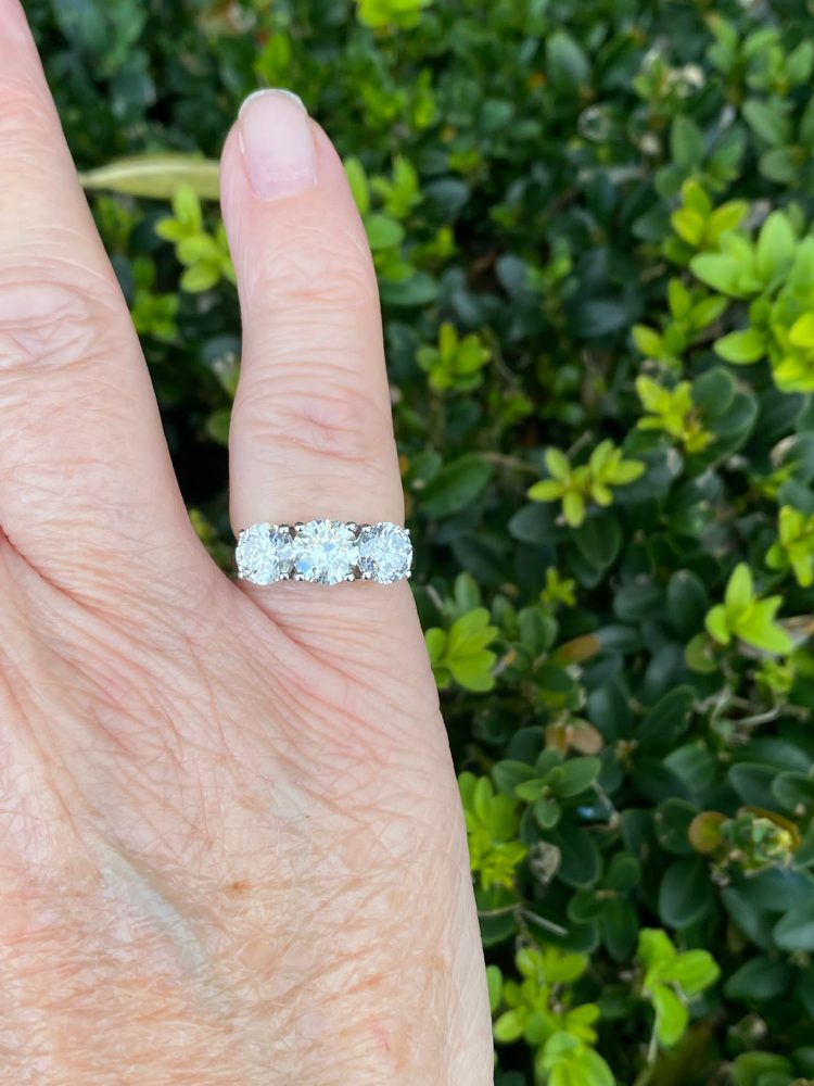 Traditional Three Stone Diamond Ring in Platinum, 2.85 carat total