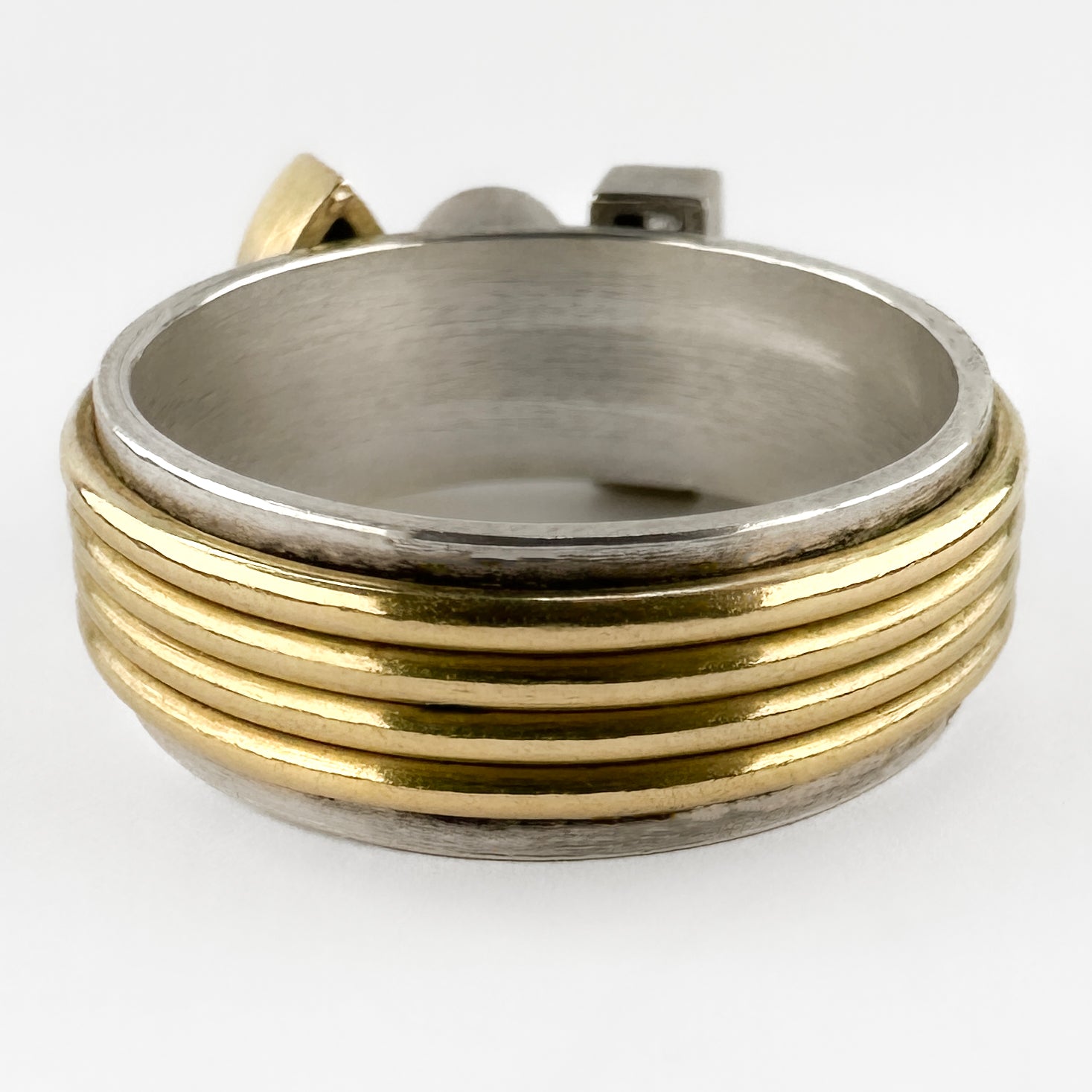 Modernist Sapphire and Diamond Spinner Ring