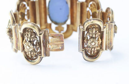 Antique 19th Century 18ct Gold Bracelet Depicting A Putto