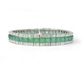 Art Deco Chrysoprase and Diamond Bracelet in Platinum, Circa 1935