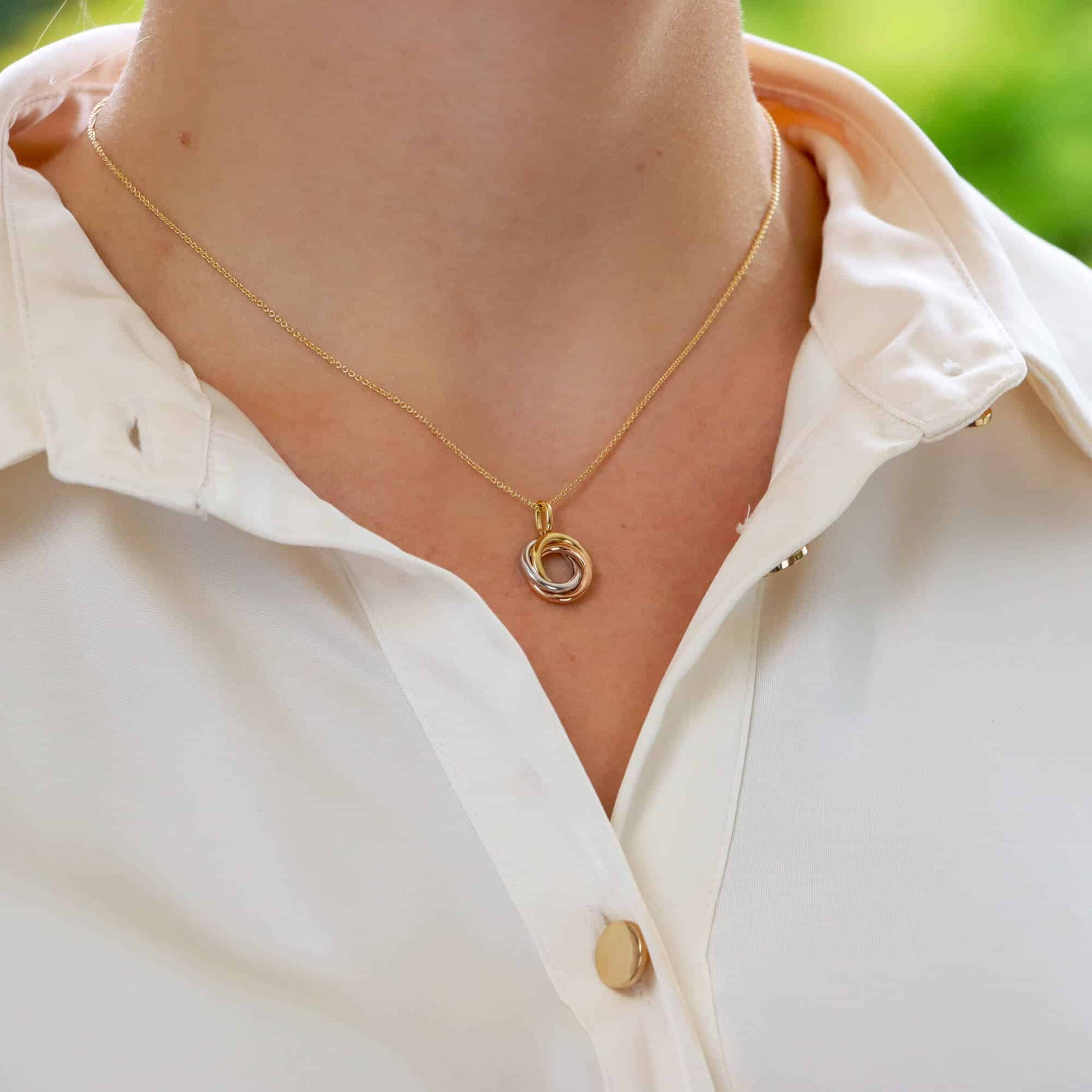 Tri Gold Trinity Pendant Necklace