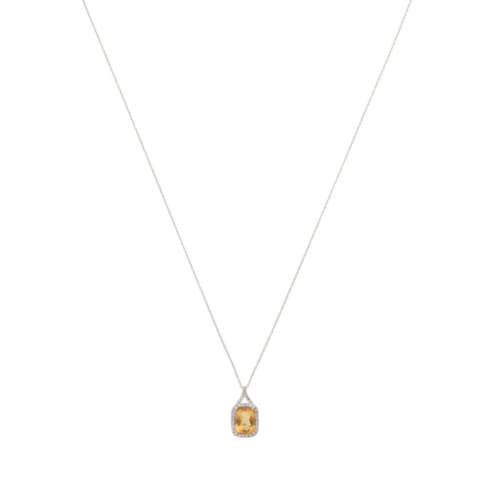 Citrine and Diamond Cluster Pendant Necklace in Yellow Gold