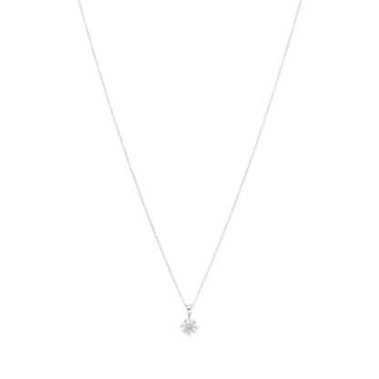 Diamond solitaire pendant necklace in white gold.
