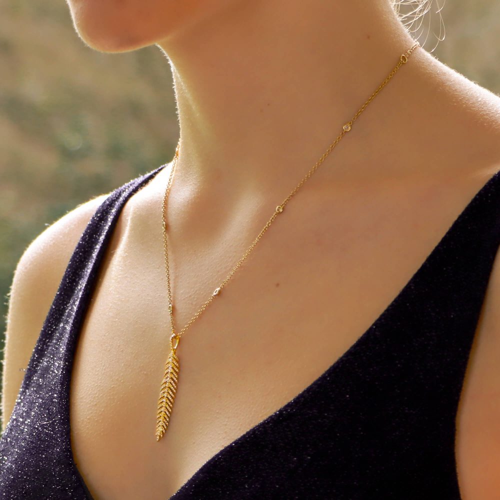 Articulated Diamond Feather Necklace in 18ct Yellow Gold