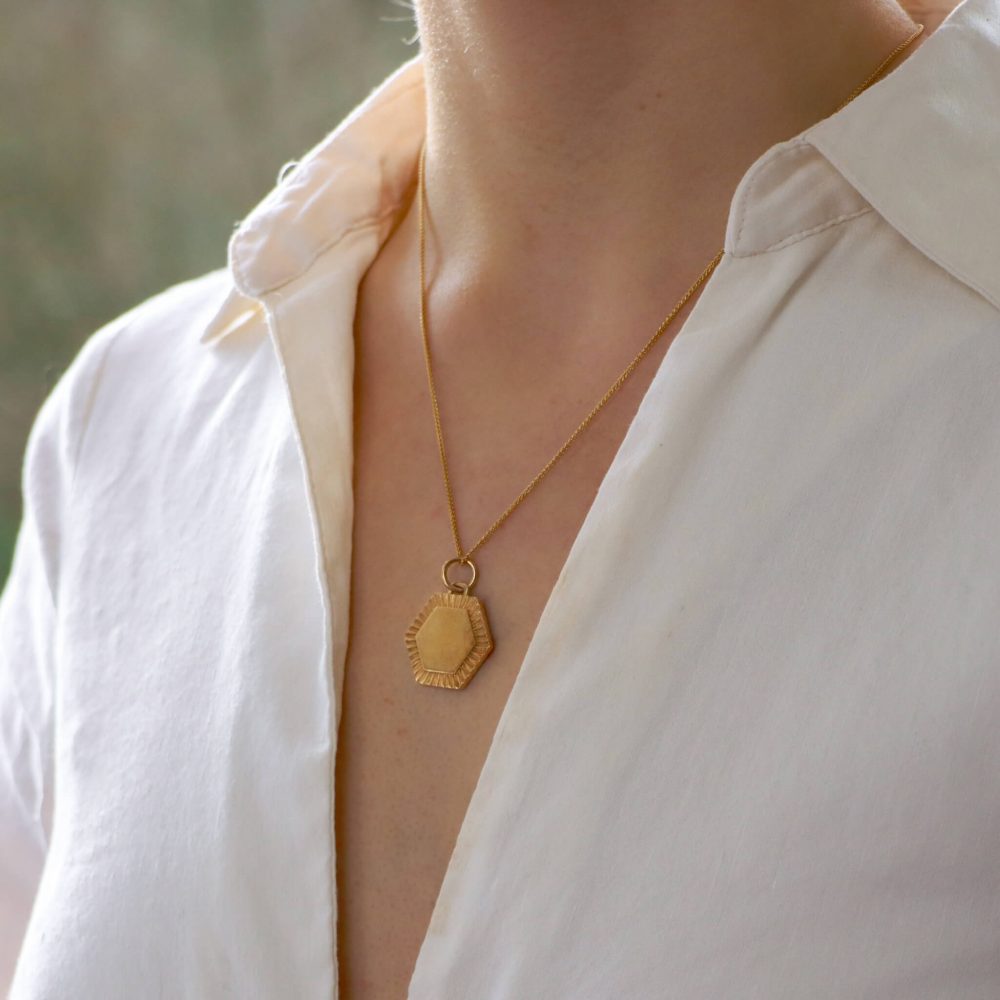 Hexagonal 9 Carat Yellow Gold Disc Pendant