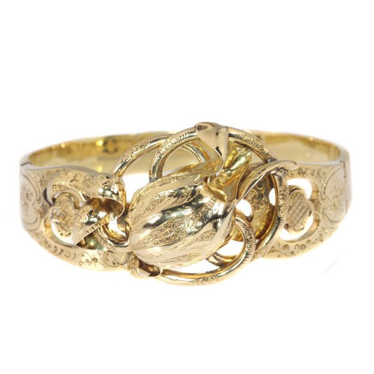 Antique Victorian 18ct Gold Tulip Bangle