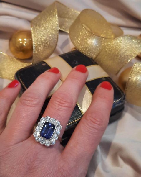 Tanzanite and Diamond Cluster Ring, Rectangular Emerald Cut 4 carats