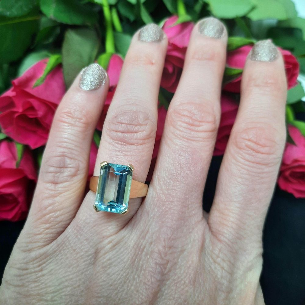 Vintage Single Stone Aquamarine Ring, 4.50 carats