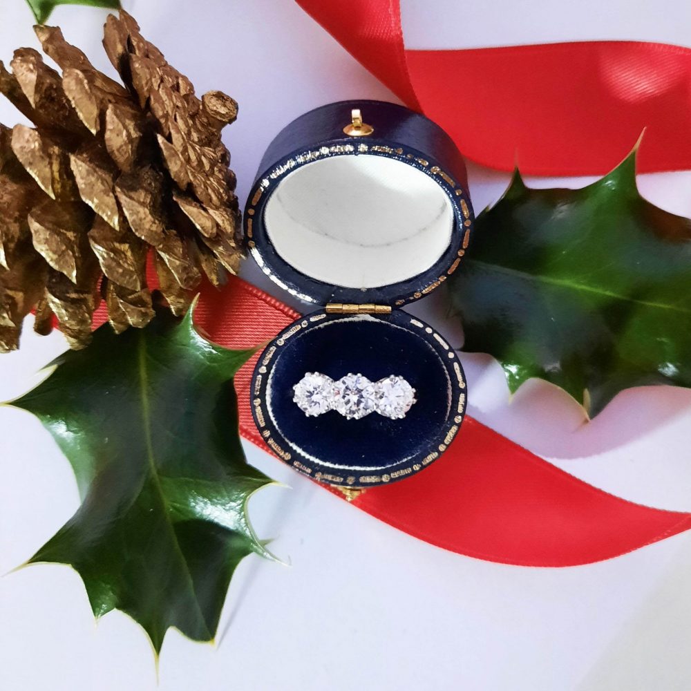 Diamond Three Stone Ring in Platinum, 1.51 carat total