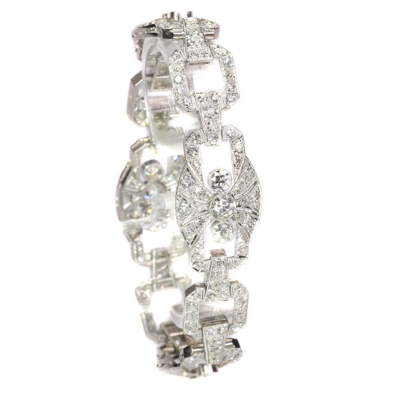 Art Deco platinum diamond bracelet 9.60cts