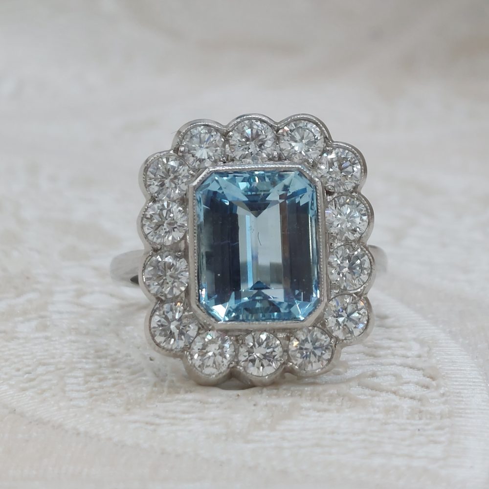Vintage 8ct Aquamarine and Diamond Floral Cluster Ring in Platinum