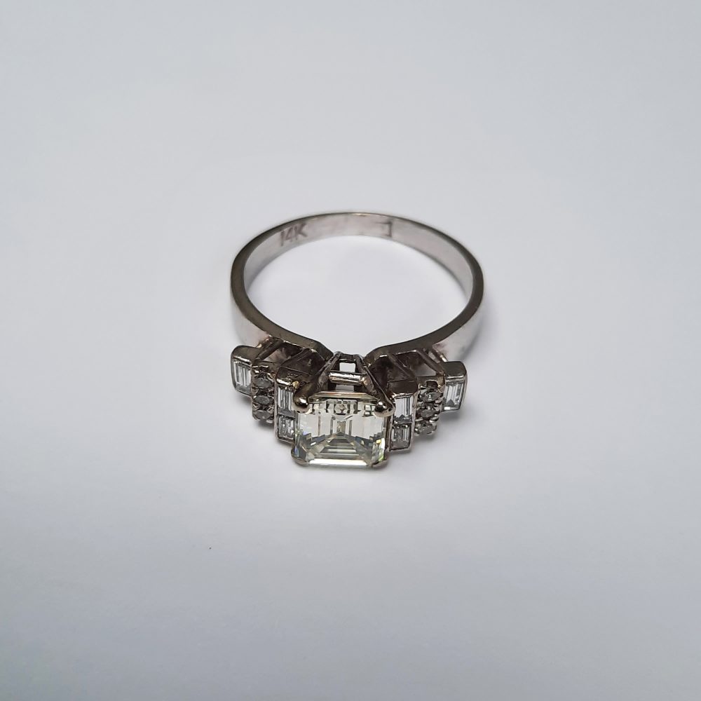 1.50ct Square Cut Diamond Engagement Ring with Baguette Shoulders