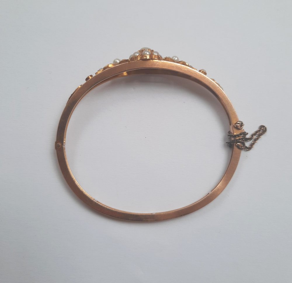 Antique Pearl Floral Cluster Bangle Bracelet in 15ct Gold