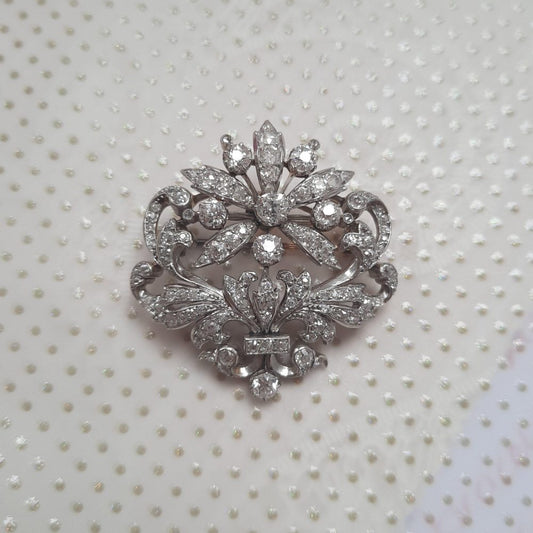 Antique Victorian 4ct Old Cut Diamond Flower Brooch