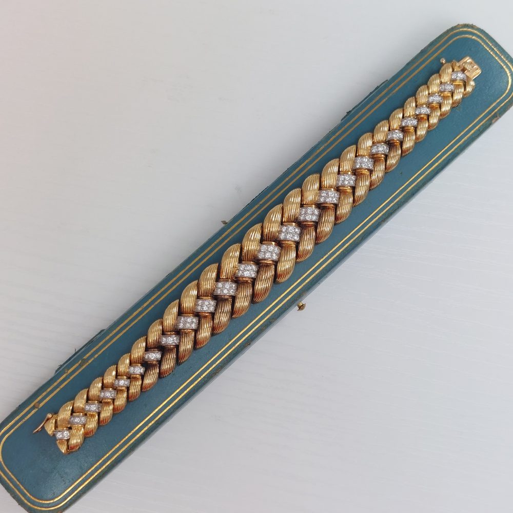 Retro 1970s Gold and Diamond Bracelet