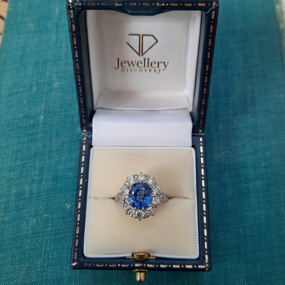 3.25ct Sapphire and Diamond Cluster Ring