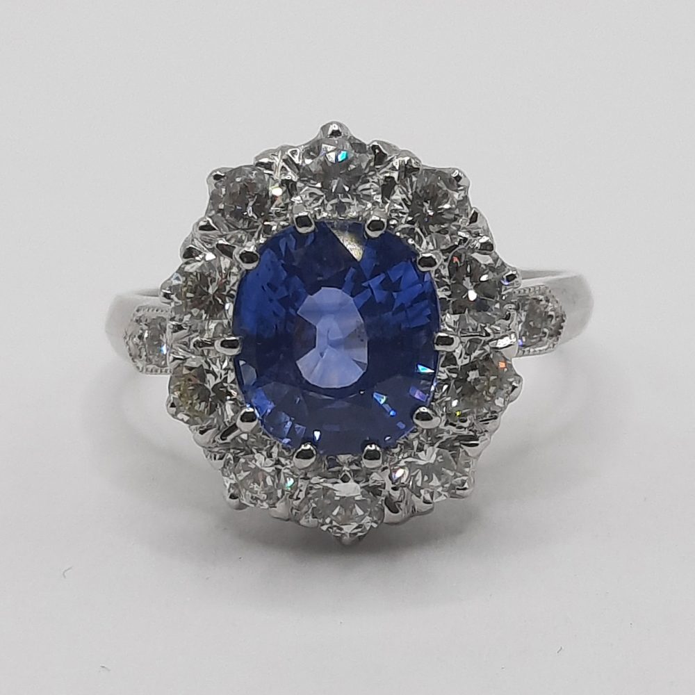3.25ct Sapphire and Diamond Cluster Ring