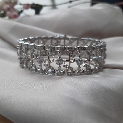 6ct Diamond Floral Bracelet