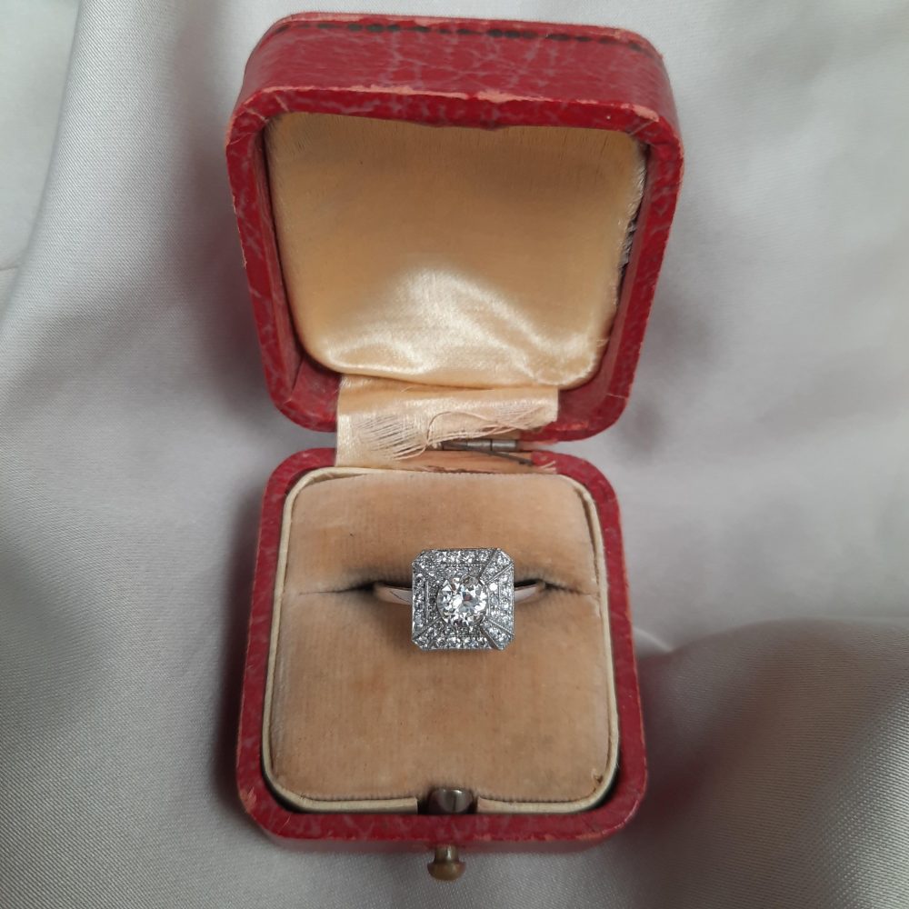 Art Deco Style Old Cut Diamond Cluster Ring in Platinum