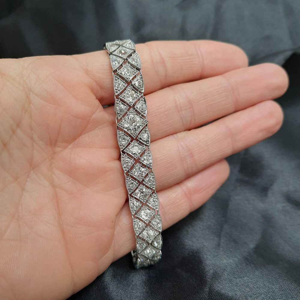 Art Deco Articulated 8.5ct Diamond Bracelet in Platinum