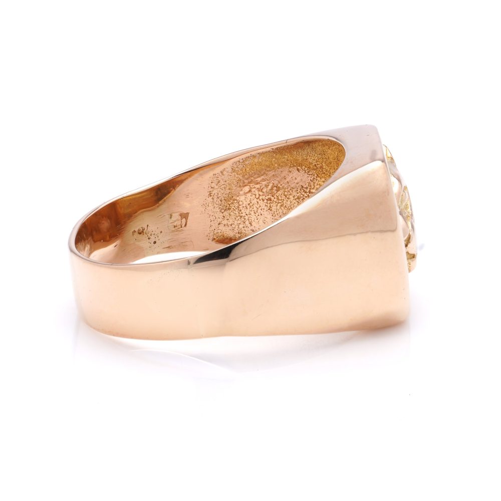 18 Carat Yellow Gold Men's Signet Ring With Panther's Head