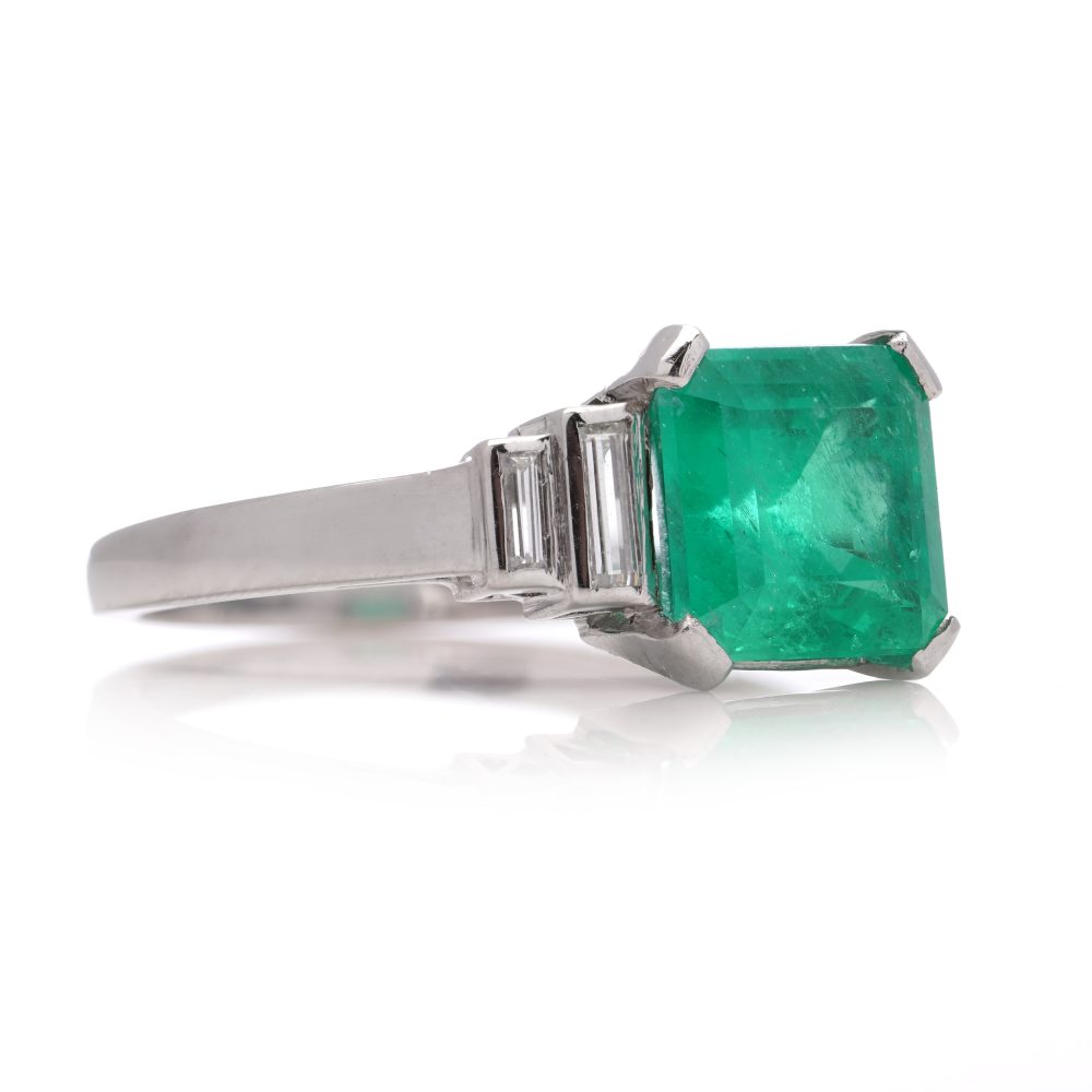 Vintage emerald ring