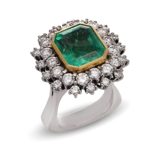 Vintage 8.50ct Colombian Emerald and Diamond Cluster Ring
