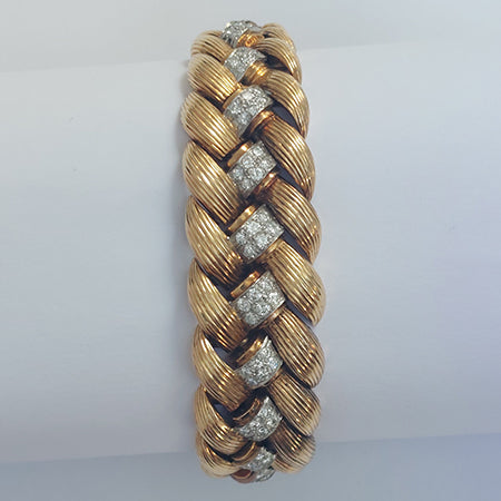 Retro 1970s Gold and Diamond Bracelet