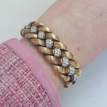 Retro 1970s Gold and Diamond Bracelet