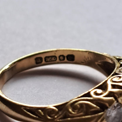 Vintage Victorian Inspired 0.80cts Three Stone Diamond Signet Ring in 18ct Yellow Gold, Made in London 1977