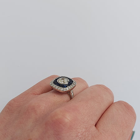 Sapphire and Diamond Cluster Target Ring in 18ct White Gold, 0.84 carats