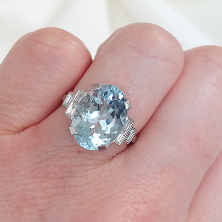 6.50ct Oval Aquamarine Engagement Ring with Baguette Diamond Shoulders