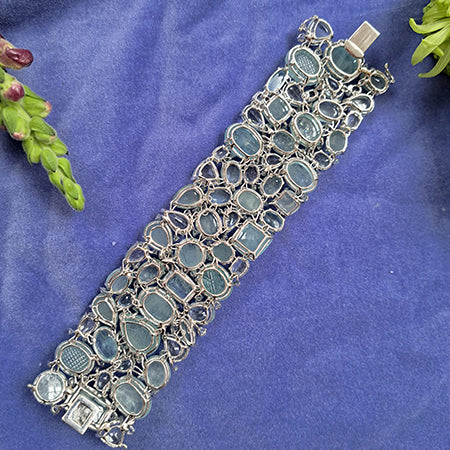 369.00ct Aquamarine Bracelet