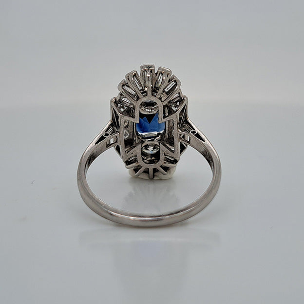 Art Deco 2.19ct Sapphire and Diamond Three Stone Cluster Plaque Ring in Platinum