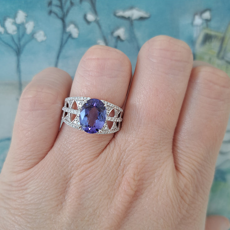3.23ct Tanzanite and Diamond Dress Ring in 18ct White Gold