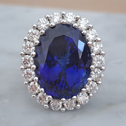Fine Large 19.89ct Tanzanite and Diamond Cluster Cocktail Ring, 19.89 carat, 2.94 carats diamonds