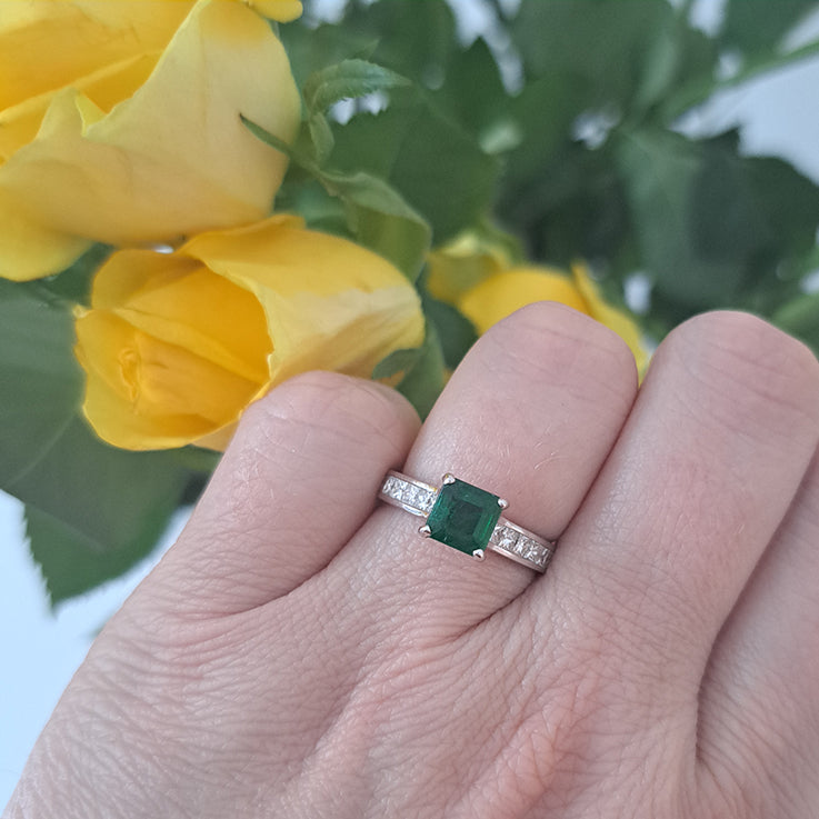 1.15ct Princess Cut Colombian Emerald Solitaire Ring with Princess Cut Diamond Shoulders in 18ct white gold