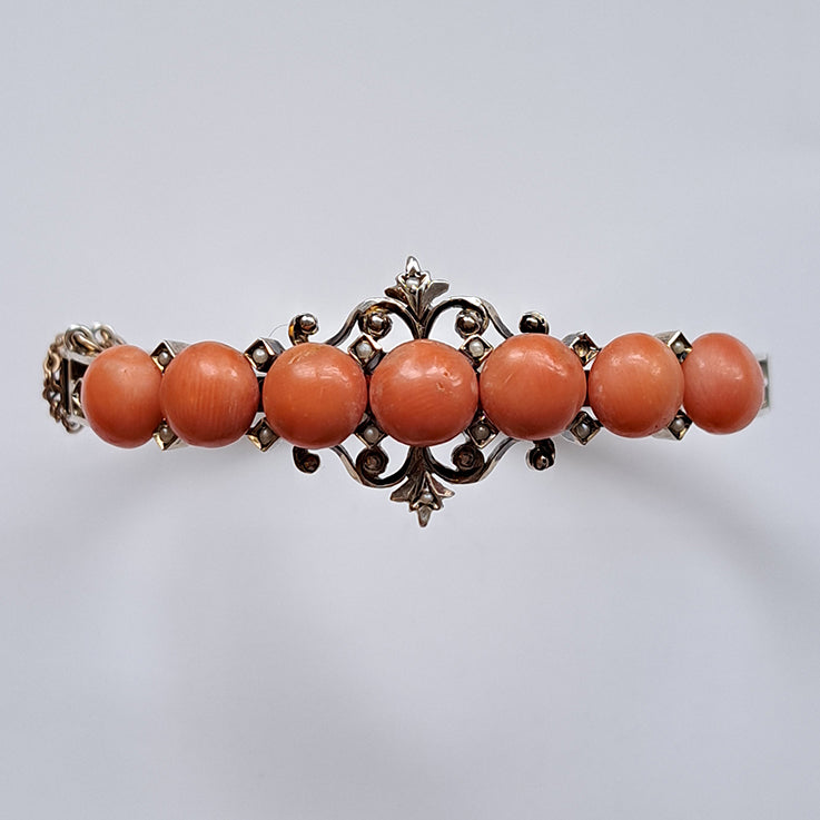 Antique Coral Bangle Bracelet with Pearls in 800