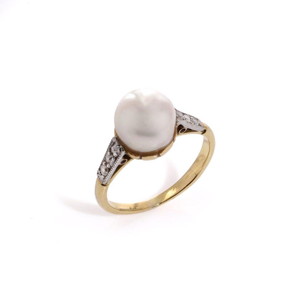 Vintage Pearl And Diamond Ring In 18 Carat Yellow Gold And Palladium