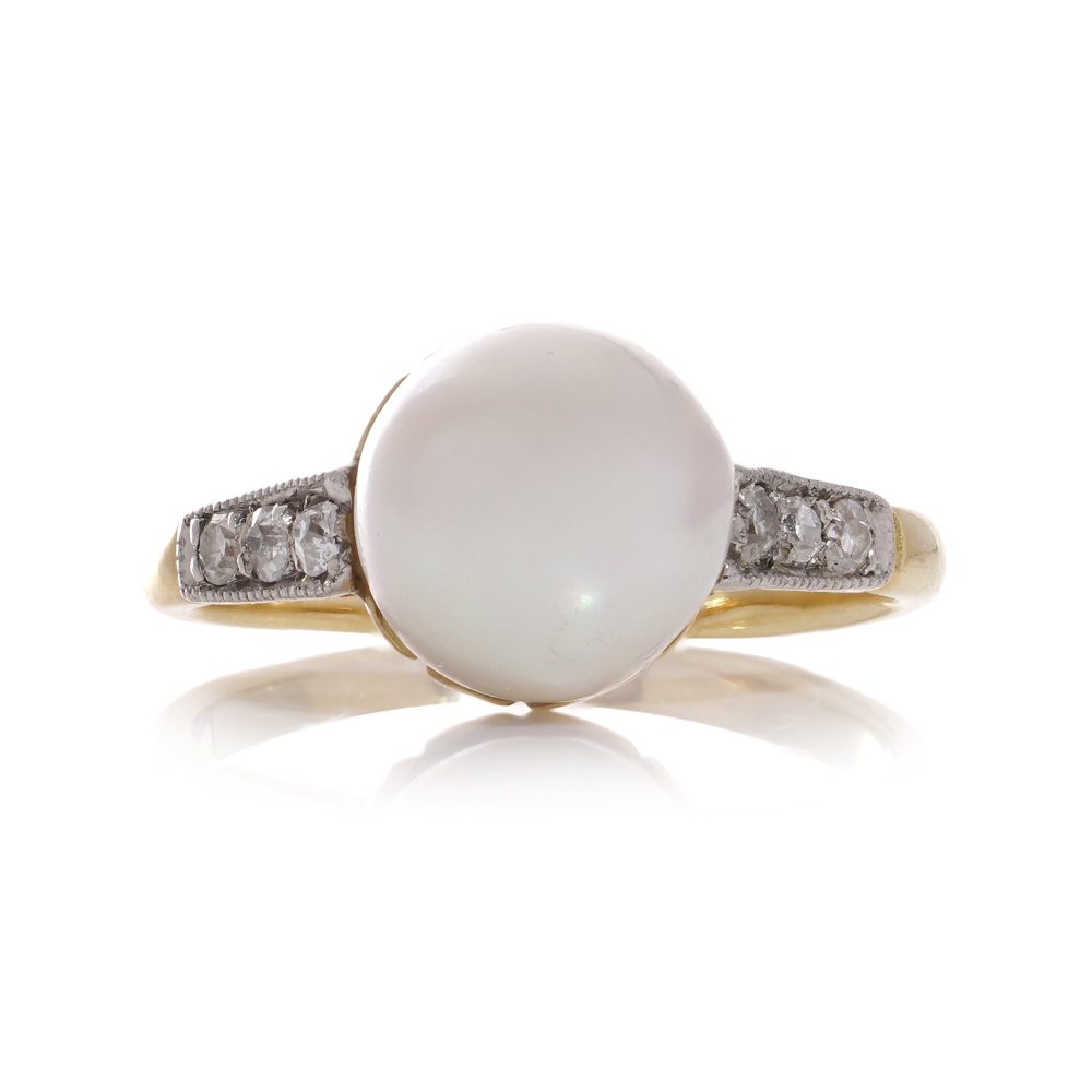 Vintage Pearl And Diamond Ring In 18 Carat Yellow Gold And Palladium