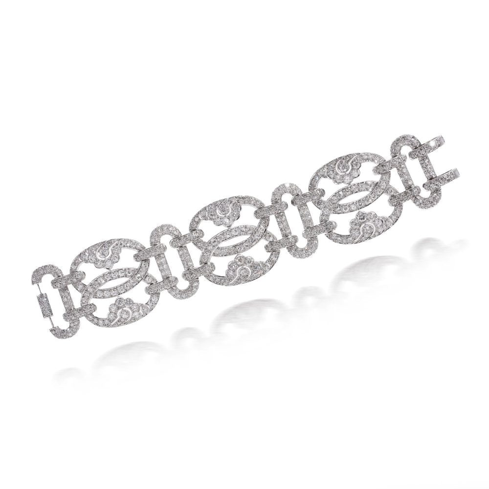 Art Deco platinum and diamond link bracelet.