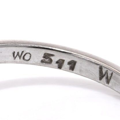 Vintage diamond cluster ring in white gold.