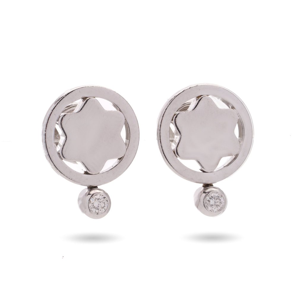 Diamond star emblem stud earrings in white gold.