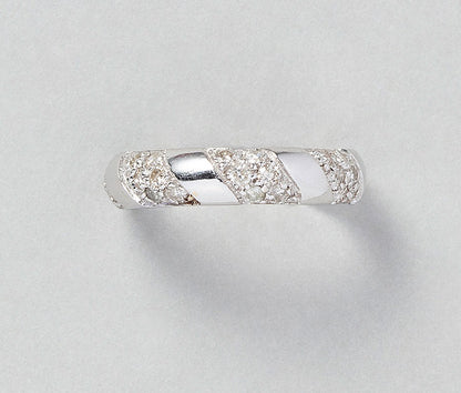 Modern 18ct White Gold Ring with Diamonds