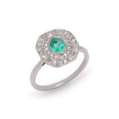 Art Deco emerald and diamond cluster ring in white gold.