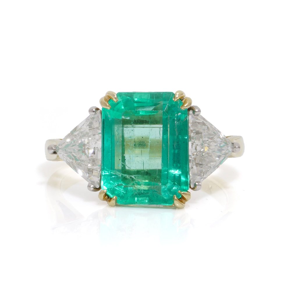3 Carat Emerald And Diamond Ring In 18 Carat Yellow Gold And Platinum