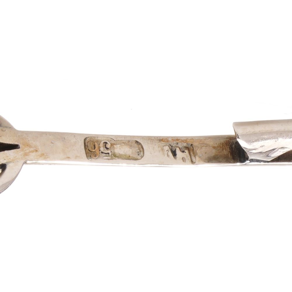 Antique Faberge brooch in gold. 