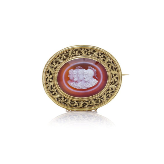 Victorian 21 Carat Yellow Gold Agate Cameo Brooch