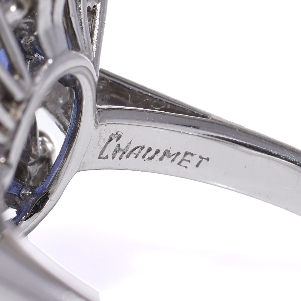 Chaumet 4.53 Carat Sapphire And Diamond Cluster Ring In 18 Carat White Gold